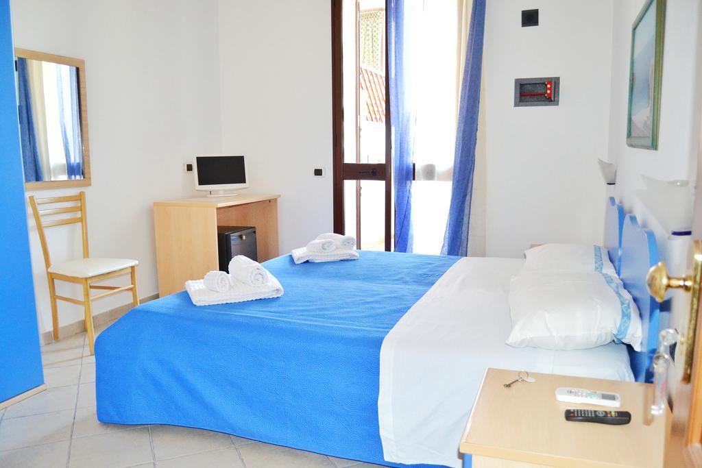 Lampedusa Hotel Oda fotoğraf
